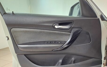 BMW 1 серия, 2011 год, 997 000 рублей, 18 фотография