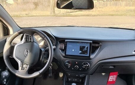 Hyundai Solaris II рестайлинг, 2018 год, 1 400 000 рублей, 6 фотография