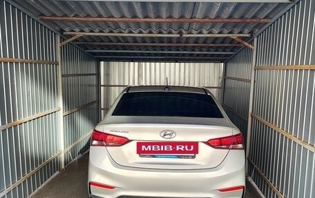 Hyundai Solaris II рестайлинг, 2018 год, 1 400 000 рублей, 9 фотография