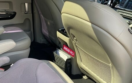 KIA Carnival III, 2019 год, 3 030 000 рублей, 11 фотография
