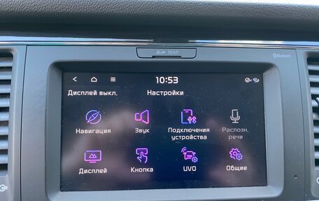 KIA Carnival III, 2019 год, 3 030 000 рублей, 23 фотография