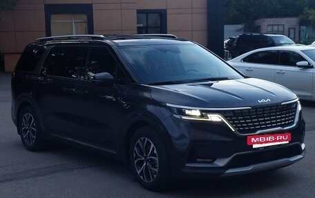 KIA Carnival, 2022 год, 4 700 000 рублей, 6 фотография