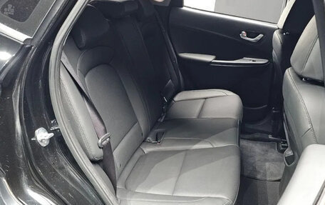 Hyundai Kona I, 2022 год, 1 560 000 рублей, 9 фотография