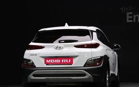 Hyundai Kona I, 2022 год, 1 320 000 рублей, 3 фотография
