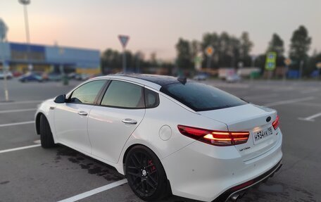KIA Optima IV, 2017 год, 2 000 000 рублей, 5 фотография