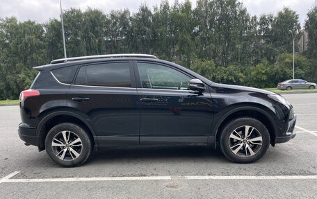 Toyota RAV4, 2016 год, 2 500 000 рублей, 4 фотография
