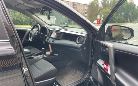Toyota RAV4, 2016 год, 2 500 000 рублей, 12 фотография