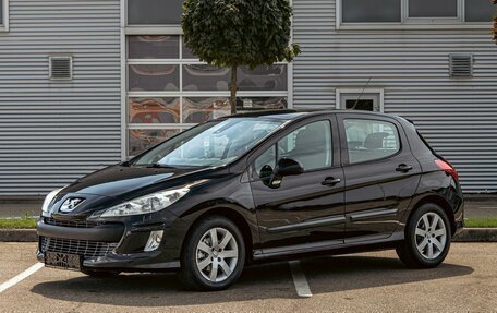 Peugeot 308 II, 2011 год, 825 000 рублей, 1 фотография