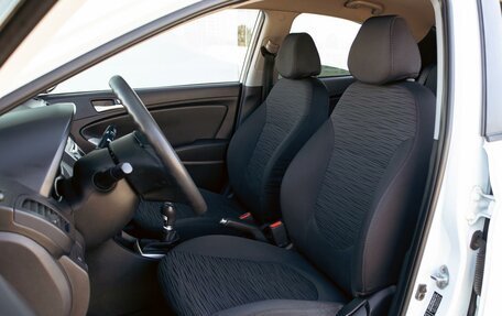 Hyundai Solaris II рестайлинг, 2016 год, 755 000 рублей, 11 фотография