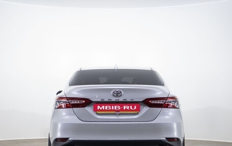 Toyota Camry, 2021 год, 4 219 000 рублей, 5 фотография