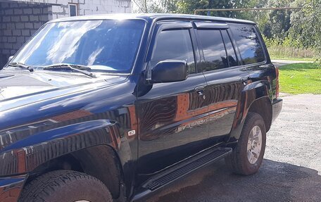 Nissan Patrol, 2008 год, 1 700 000 рублей, 4 фотография