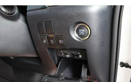 Toyota Alphard III, 2022 год, 3 450 000 рублей, 12 фотография