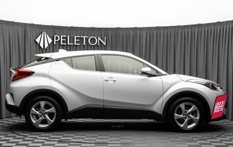 Toyota C-HR I рестайлинг, 2019 год, 2 730 000 рублей, 8 фотография