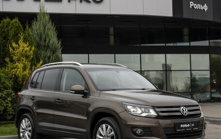 Volkswagen Tiguan I, 2015 год, 1 365 000 рублей, 3 фотография