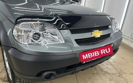 Chevrolet Niva I рестайлинг, 2018 год, 799 000 рублей, 9 фотография