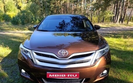 Toyota Venza I, 2013 год, 1 850 000 рублей, 1 фотография