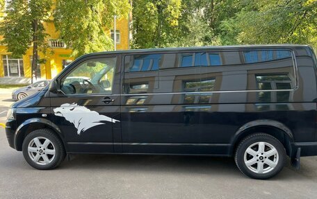 Volkswagen Caravelle T5, 2012 год, 2 770 000 рублей, 1 фотография