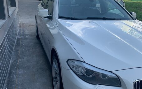 BMW 5 серия, 2013 год, 1 780 000 рублей, 8 фотография