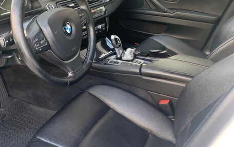 BMW 5 серия, 2013 год, 1 780 000 рублей, 10 фотография