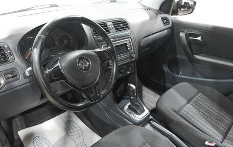 Volkswagen Polo VI (EU Market), 2017 год, 999 000 рублей, 7 фотография