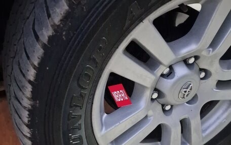 Toyota Land Cruiser Prado 150 рестайлинг 2, 2011 год, 2 930 000 рублей, 14 фотография