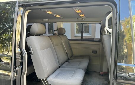 Volkswagen Caravelle T5, 2012 год, 2 770 000 рублей, 10 фотография