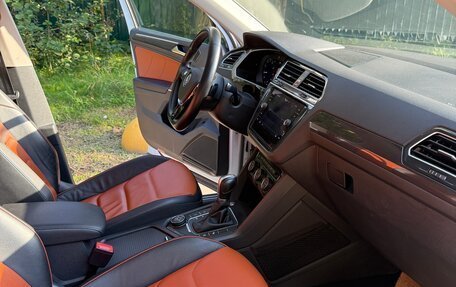 Volkswagen Tiguan II, 2017 год, 2 550 000 рублей, 14 фотография