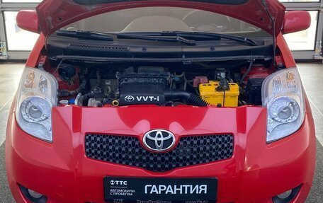 Toyota Yaris III рестайлинг, 2008 год, 499 000 рублей, 11 фотография