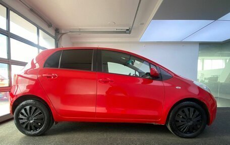 Toyota Yaris III рестайлинг, 2008 год, 499 000 рублей, 5 фотография