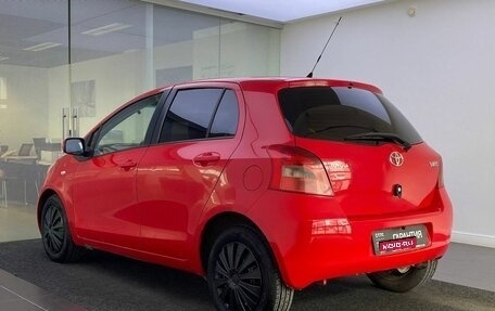 Toyota Yaris III рестайлинг, 2008 год, 499 000 рублей, 8 фотография