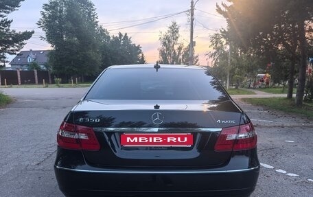 Mercedes-Benz E-Класс, 2011 год, 1 715 000 рублей, 8 фотография