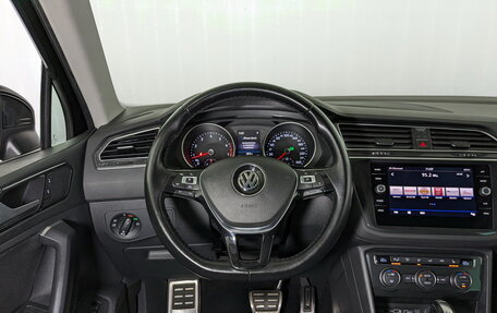 Volkswagen Tiguan II, 2018 год, 2 355 000 рублей, 22 фотография
