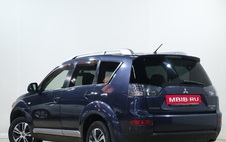 Mitsubishi Outlander III рестайлинг 3, 2008 год, 1 319 000 рублей, 4 фотография