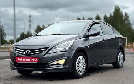 Hyundai Solaris II рестайлинг, 2016 год, 570 000 рублей, 13 фотография
