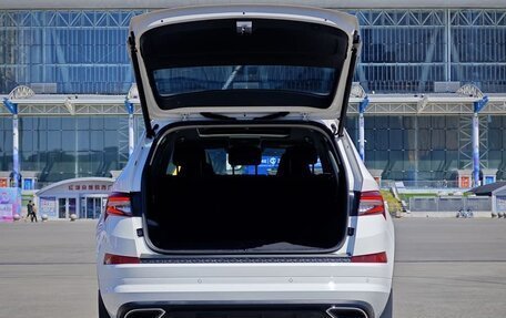 Skoda Kodiaq I, 2022 год, 2 053 000 рублей, 10 фотография