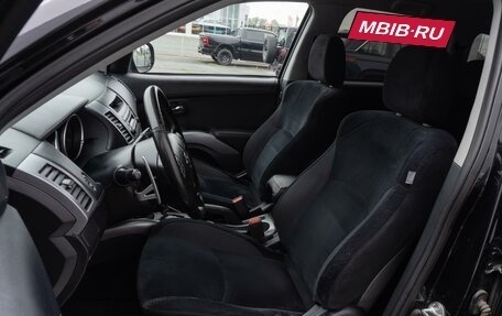 Mitsubishi Outlander III рестайлинг 3, 2011 год, 1 219 000 рублей, 10 фотография