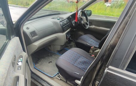 Nissan Rnessa, 1998 год, 450 000 рублей, 2 фотография