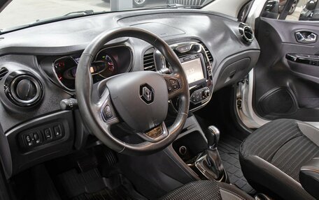 Renault Kaptur I рестайлинг, 2018 год, 1 698 000 рублей, 16 фотография