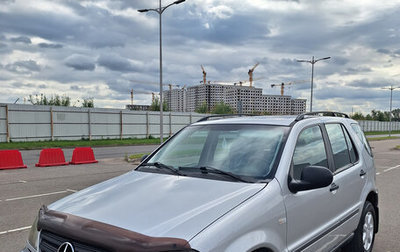 Mercedes-Benz M-Класс, 2000 год, 950 000 рублей, 1 фотография
