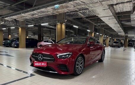 Mercedes-Benz E-Класс, 2021 год, 5 500 000 рублей, 1 фотография