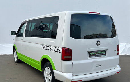 Volkswagen Caravelle T5, 2013 год, 1 670 000 рублей, 7 фотография