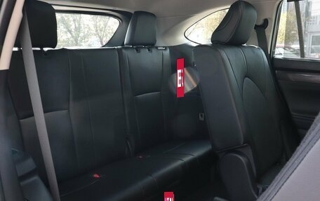 Toyota Highlander, 2025 год, 5 801 600 рублей, 32 фотография