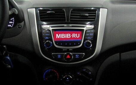 Hyundai Solaris II рестайлинг, 2011 год, 725 000 рублей, 19 фотография