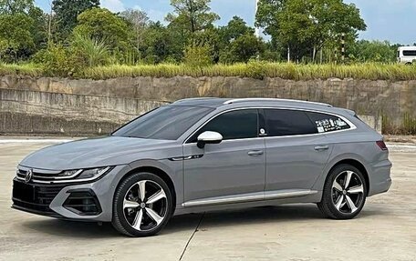 Volkswagen Passat CC, 2022 год, 2 600 000 рублей, 1 фотография