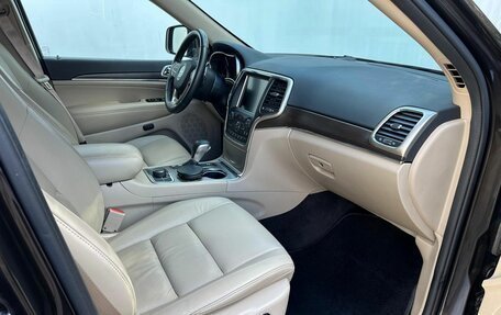 Jeep Grand Cherokee, 2016 год, 3 150 000 рублей, 13 фотография