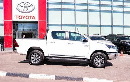 Toyota Hilux VIII, 2024 год, 8 064 000 рублей, 6 фотография