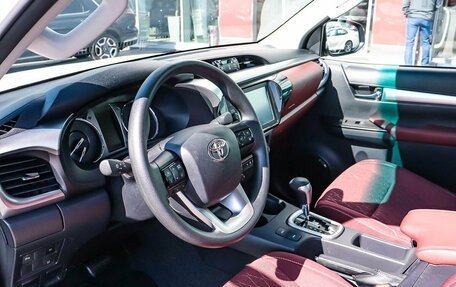 Toyota Hilux VIII, 2024 год, 8 064 000 рублей, 17 фотография