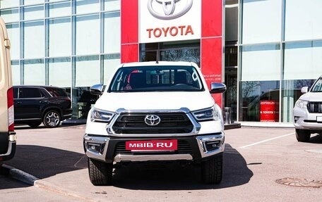 Toyota Hilux VIII, 2024 год, 8 064 000 рублей, 8 фотография