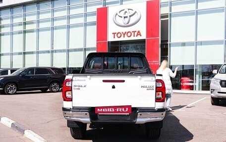 Toyota Hilux VIII, 2024 год, 8 064 000 рублей, 4 фотография