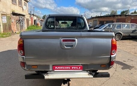 Mitsubishi L200 IV рестайлинг, 2013 год, 1 500 000 рублей, 4 фотография